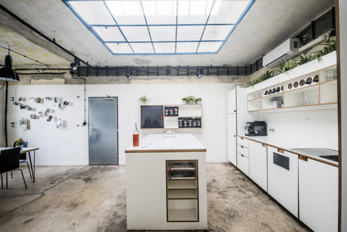 Coworking Přístavní v Praze od studia Reaktor