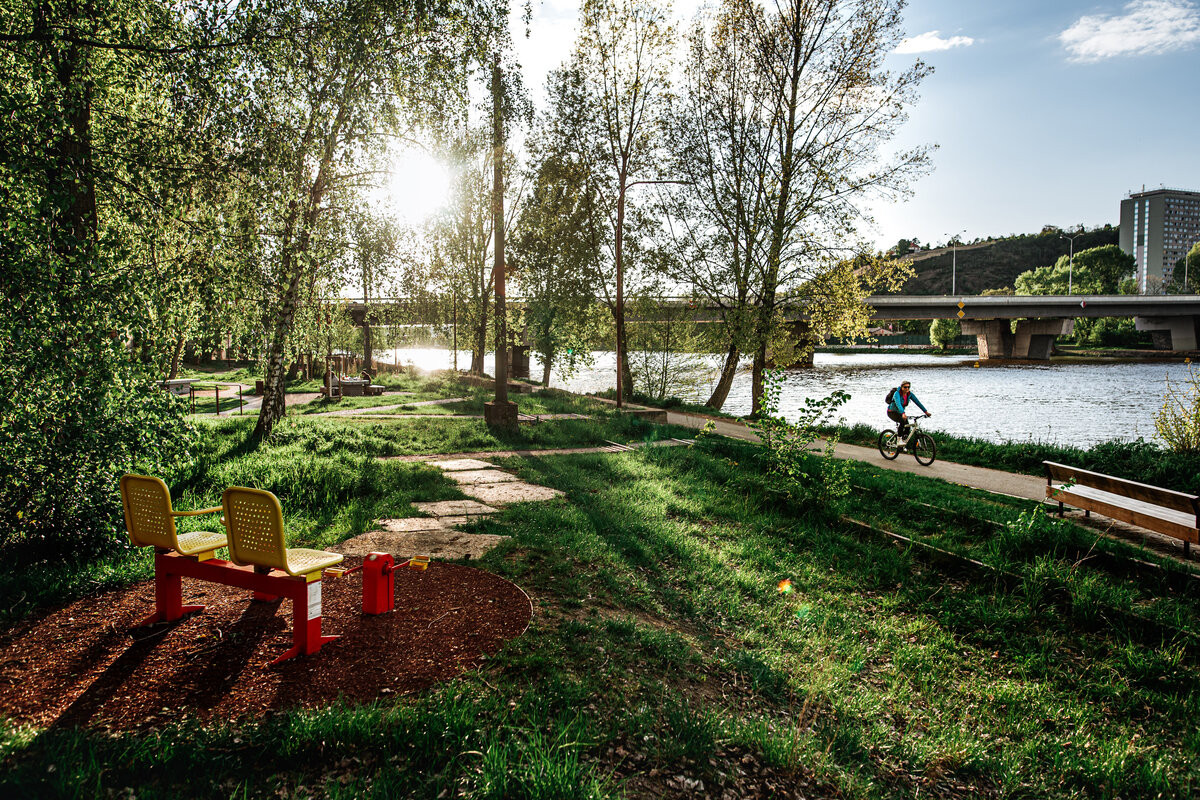 Cenu v kategorii Krajinářská architektura získal park U vody