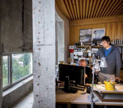 Obr. 5b: Sídlo architektonického ateliéru ve vodojemu Nobelovy dynamitky, Bratislava, Slovenská republika, interiér - foto