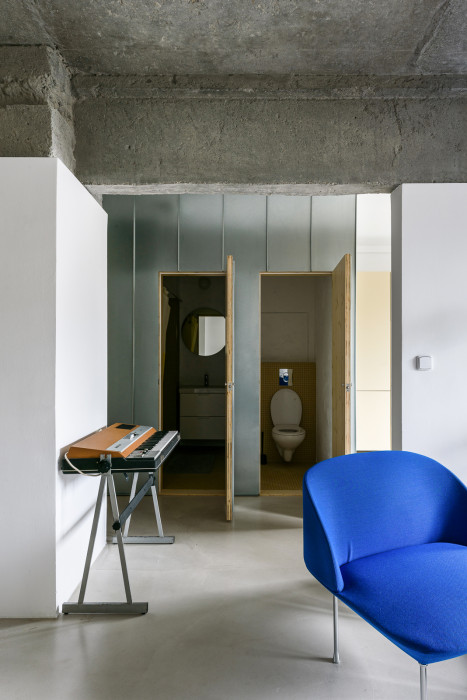 Rekonstrukce interiéru bytu v Bratislavě, Alan Prekop