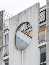 Pro projekt jsou charakteristické také motivy kruhu...