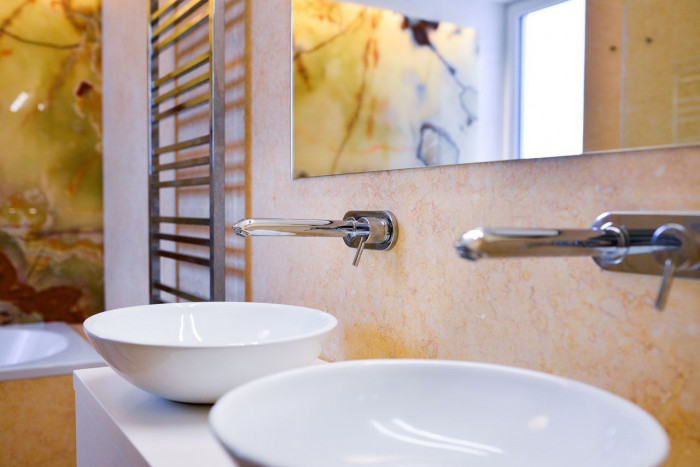 SENAA, Interiér bytu v Brně, koupelna – foto