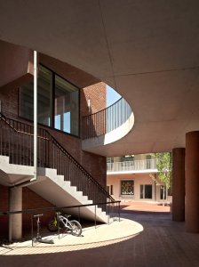 Budova 333 Kingsland Road & mateřská škola Hackney navržená studiem Henley Halebrown architects