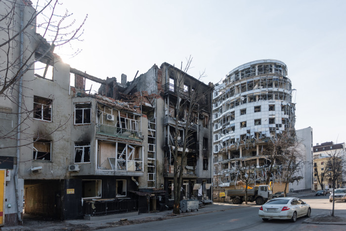 Pohled na ulicici Myronosytska v centru Charkova.