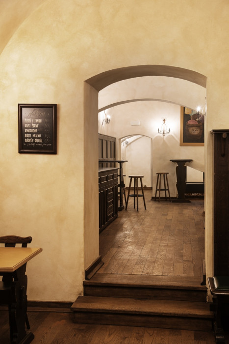 Revitalizace U Glaubiců, NEUHÄUSL HUNAL