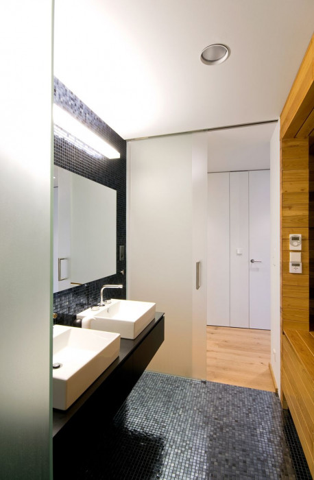 skutek architecture, Rekonstrukce bytu v centru Varšavy / Wilcza – foto