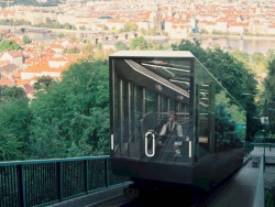 3. místo AUFEER DESIGN (Česko)