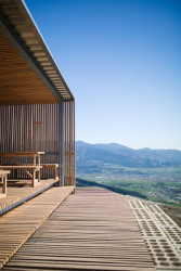 2021 architekti, LABAK, Lávka a prístrešok na Straníku – foto