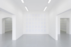 Výstava Idea a realita v Domě umění v Českých Budějovicích - ukazuje skici, tuto "spící archiekturu".