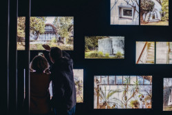 V Muzeu architektury ve Vratislavi připravili retrospektivní výstavu, kde si návštěvníci mohou prohlédnout další stavby a projekty Witolda Lipińského.