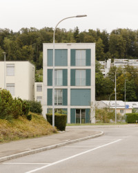 Bytová výstavba Wetzikon od švýcarského ateliéru E2A