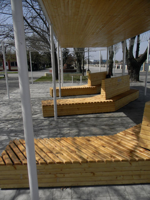 +48 Grupa Projektowa, Vladimír Balda, Jiří Žid, Pavilon na nábřeží Dněpru – foto