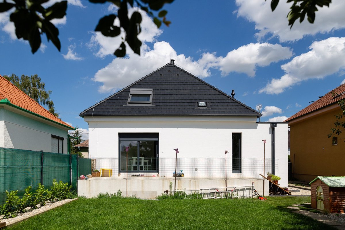 VELUX RenovActive inicioval rekonstrukci rodinného domu ze sedmdesátých let ve slovenské Šale