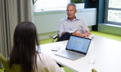 Richard Bakos, ředitel Divize 02 (generální dodávky staveb) a Divize 12 hliníkové fasády