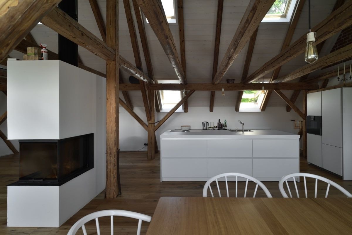 Rekonstrukce půdy, 3+1 architekti