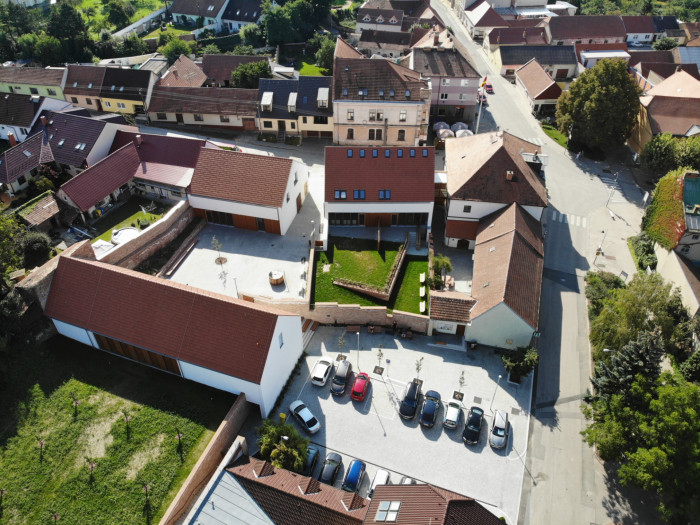 Komunitní centrum Židlochovice, JURA‌ ‌ET‌ ‌CONSORTES / Pavel Jura, Pavel Steuer
