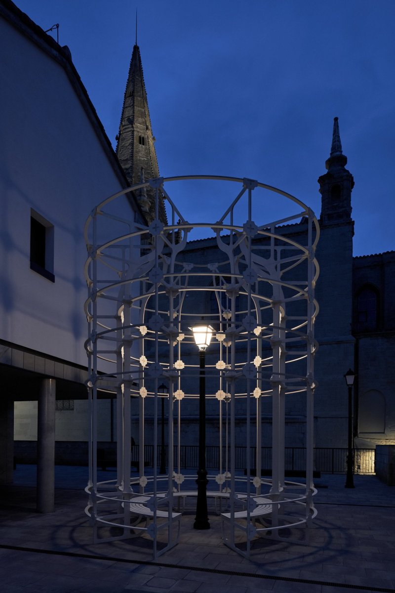 Lantern, Mjölk architekti