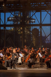 AP ATELIER, Multifunkční aula Gong – foto