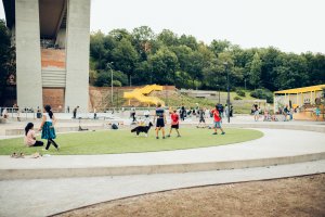 Hlavní architektka ateliéru LOXIA architects navrhla nové sportovní a volnočasové plochy pod pražským Nuselským mostem