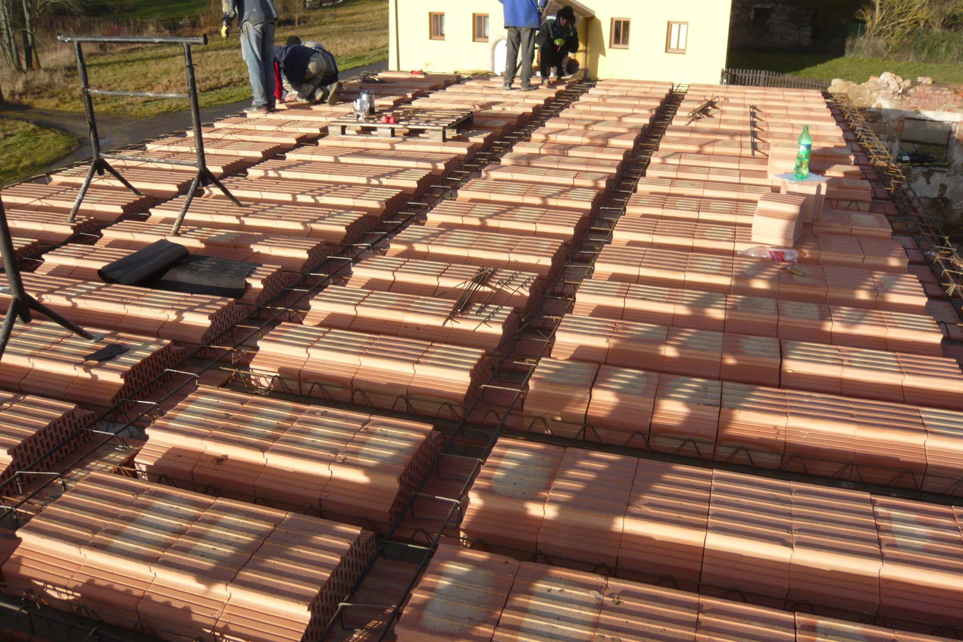 Realizace za použití stropní vložky MIAKO