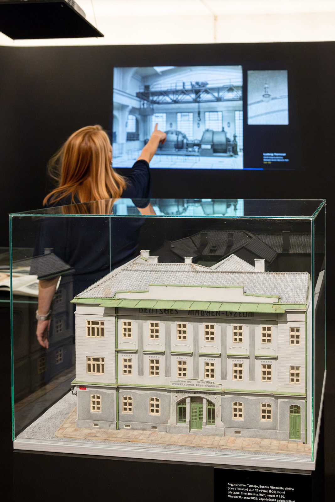Výstava DOBRÁ ARCHITEKTURA KOMMT AUS PILSEN: PROFESOŘI A ŽÁCI NĚMECKÉ PRŮMYSLOVÉ ŠKOLY V PLZNI 1876–1928 (Výstava plzeňské průmyslové školy)