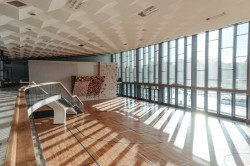 KOHLarchitekti zrekonstruovali nádražní halu v Havířově, nově slouží jako sportovně-kulturní centrum