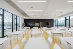 Pavilon ZŠ Smečno, LCArch s.r.o. - foto