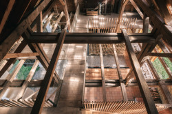 Rekonstrukce stodoly v Pošumaví, BYRÓ architekti: Rekonstrukce velké stodoly vyšla stavebníky na necelých 500 000 korun