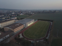 Tělocvična v Kobeřicích adekvátně doplnila stávající budovy