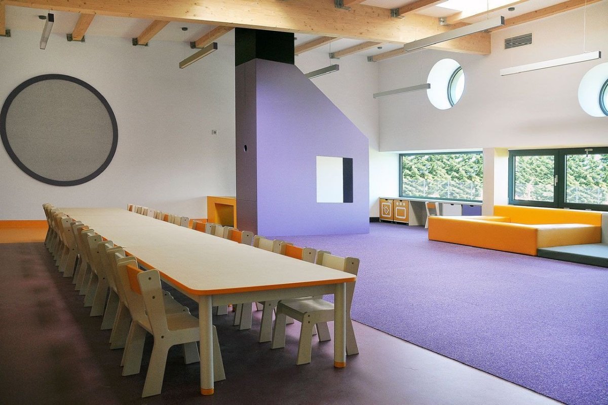 XYstudio, Kindergarten Yellow Elephant – foto