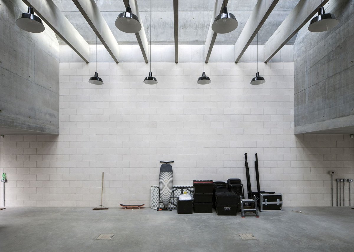 Fotografický ateliér Jürgena Tellera v Londýně,  6a Architects