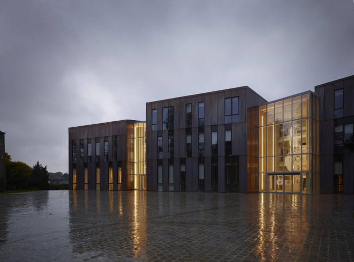 demogo, Nová radnice v Gembloux – foto