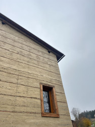 Rodinný dům v Plavech v Podkrkonoší, Jan Mutl (fotografie z osobní návštěvy domu)