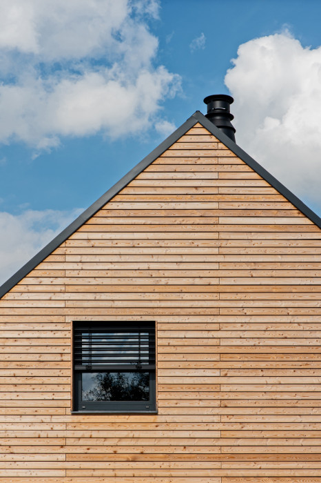 Dům ve svahu ve Chrustenicích od studia Reaktor