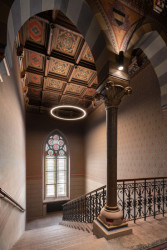 Schodiště Nového probošství s dekorativním stropem
