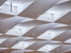 Rekonstrukci milovického kulturního domu navrhlo studio Hexaplan.