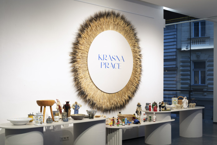 Od 5. do 26. listopadu probíhá v pražské Galerii 1 výstava tradičních lidových řemesel Krásná práce