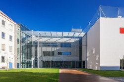 Dostavba budovy Slovanského gymnázia Olomouc, Miroslav Pospíšil