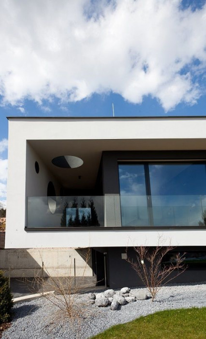 Labor13, Josef Bobeš Novotný - RD v Chomutově - foto