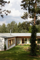 Rodinný dům v Mníšku pod Brdy od Víta Podráského