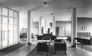 Interiér prodejních prostor obchodního paláce Spojených UP závodů v Bratislavě (kolem 1929), zdroj: Muzeum města Brna
