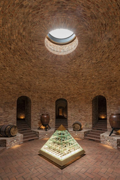 Vinařská stodola, M2AI