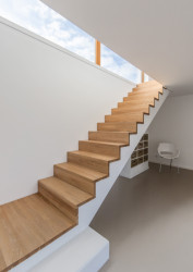 Dům na svahu, Bialucha Architektur - foto