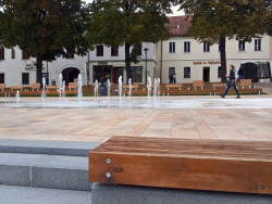 Obnova části náměstí Svobody, Txt architekti, Prievidza, Foto