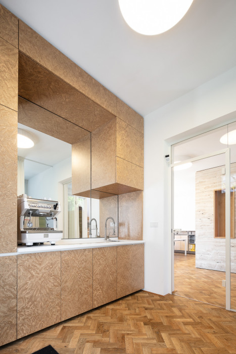 Pražská kancelář, Studio RAKETOPLÁN