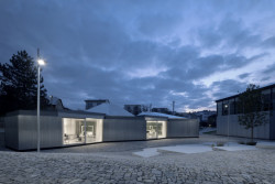 Centrum modulární architektury od ateliéru Chybík+Krištof Architects & Urban Designers