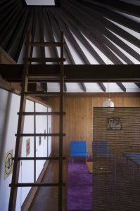 Nová budova kampusu od architekta jménem Kazuo Shinohara