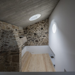 Rekonstrukce a dostavba rodinného domu v Muros, fuertes-penedo arquitectos