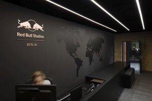 OPTIMIST DESIGN, Red Bull studio / Berlin – foto
