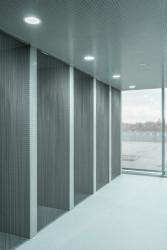 Architekti D.R.N.H. - Wellness Kraví hora: Pohled do ochlazovací zóny